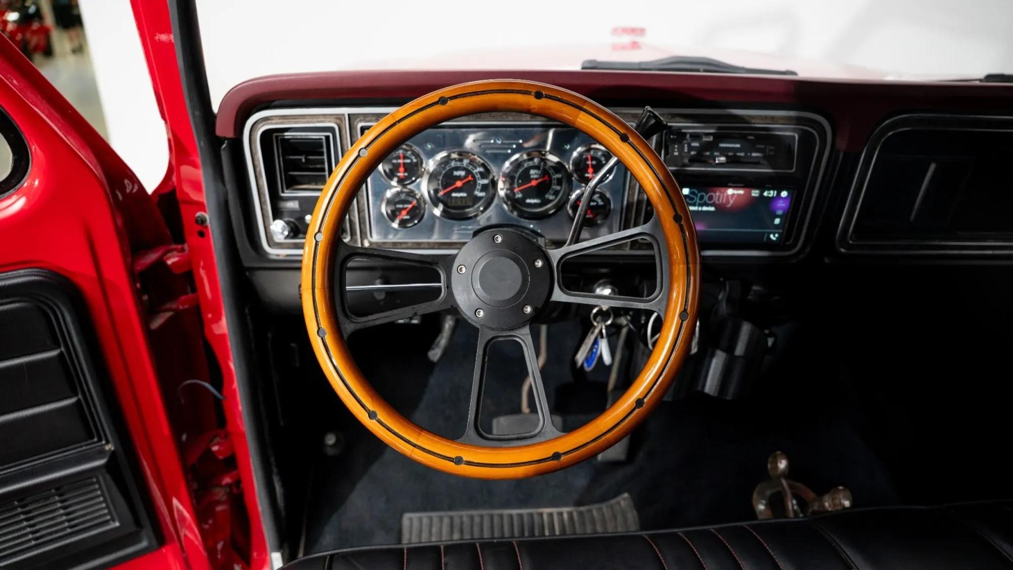 1976 Ford F-250