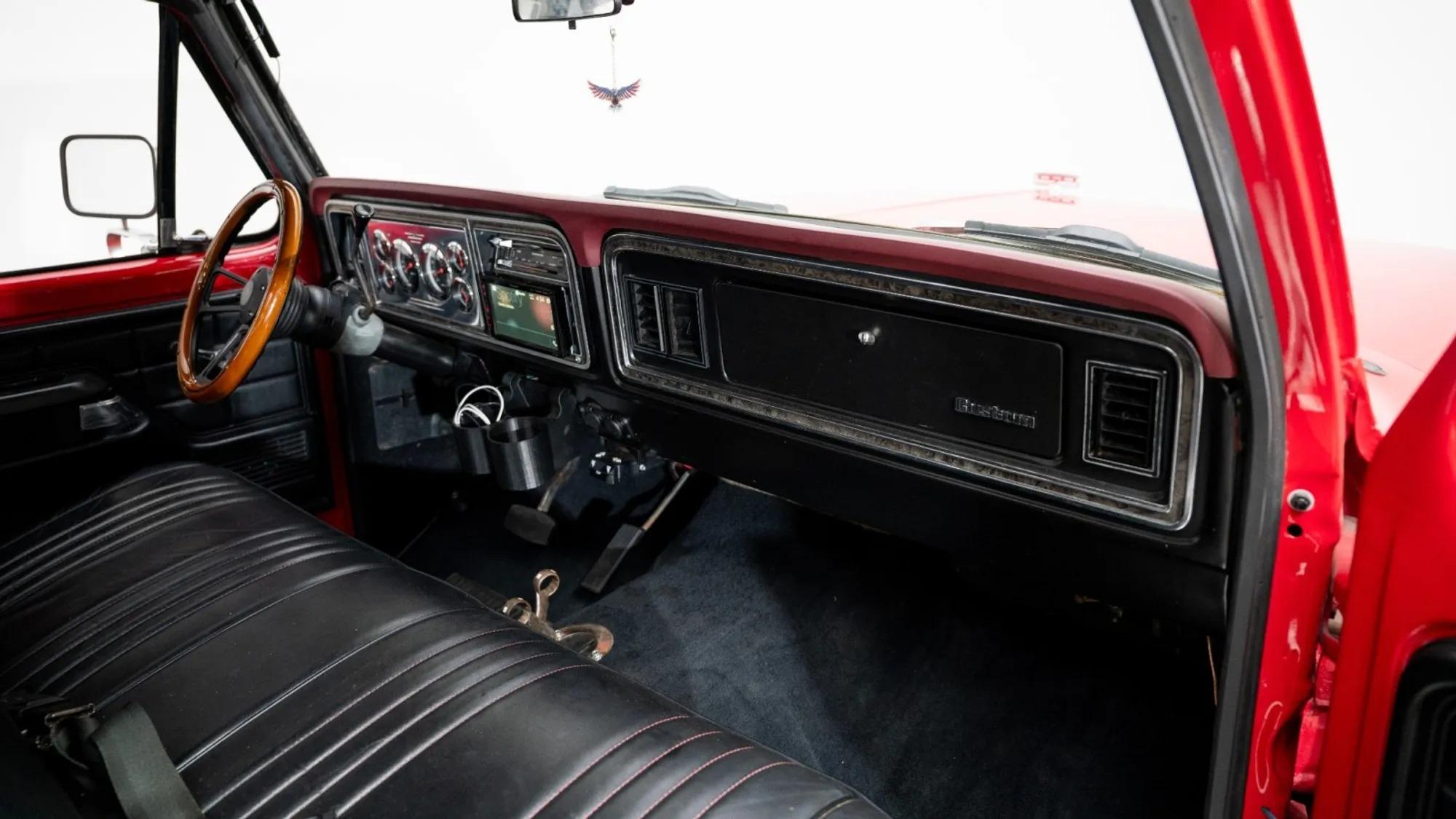 1976 Ford F-250