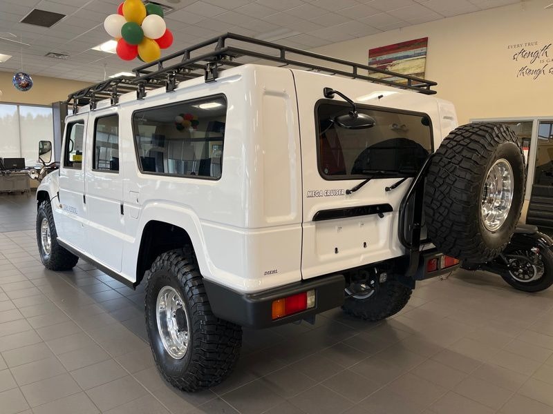 1996 Toyota Mega Cruiser