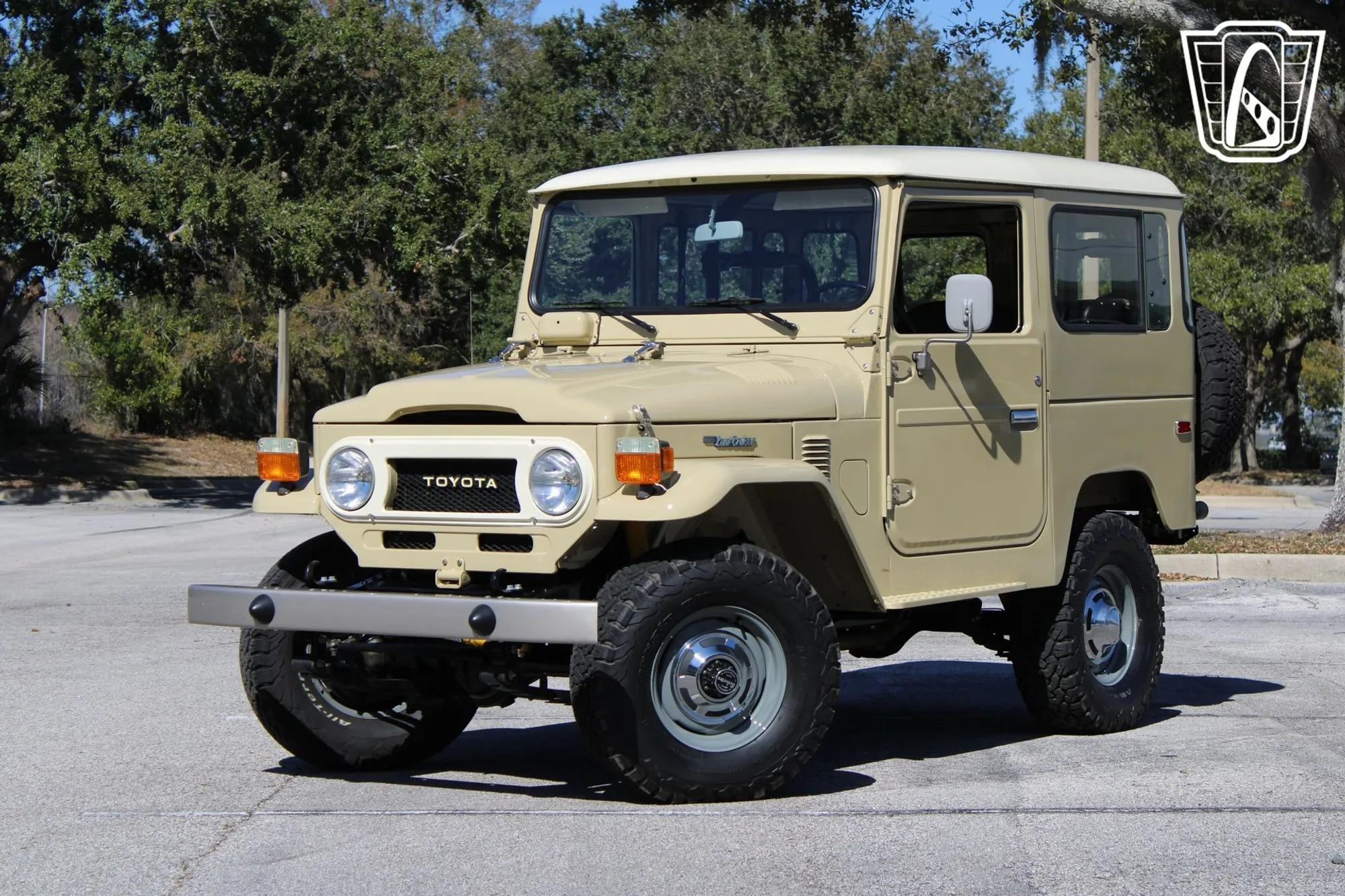  Toyota Land Cruiser