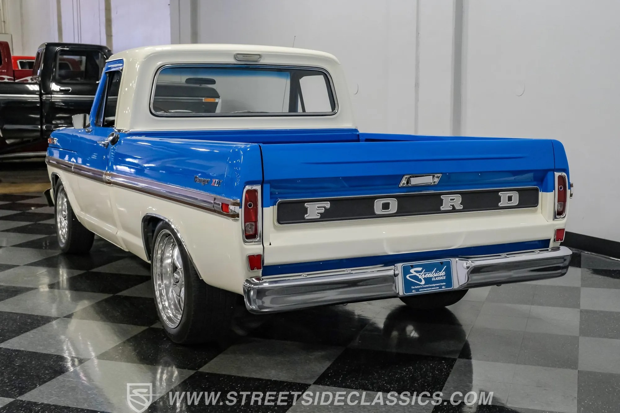 1972 Ford F-100 Ranger XLT Tribute - 5