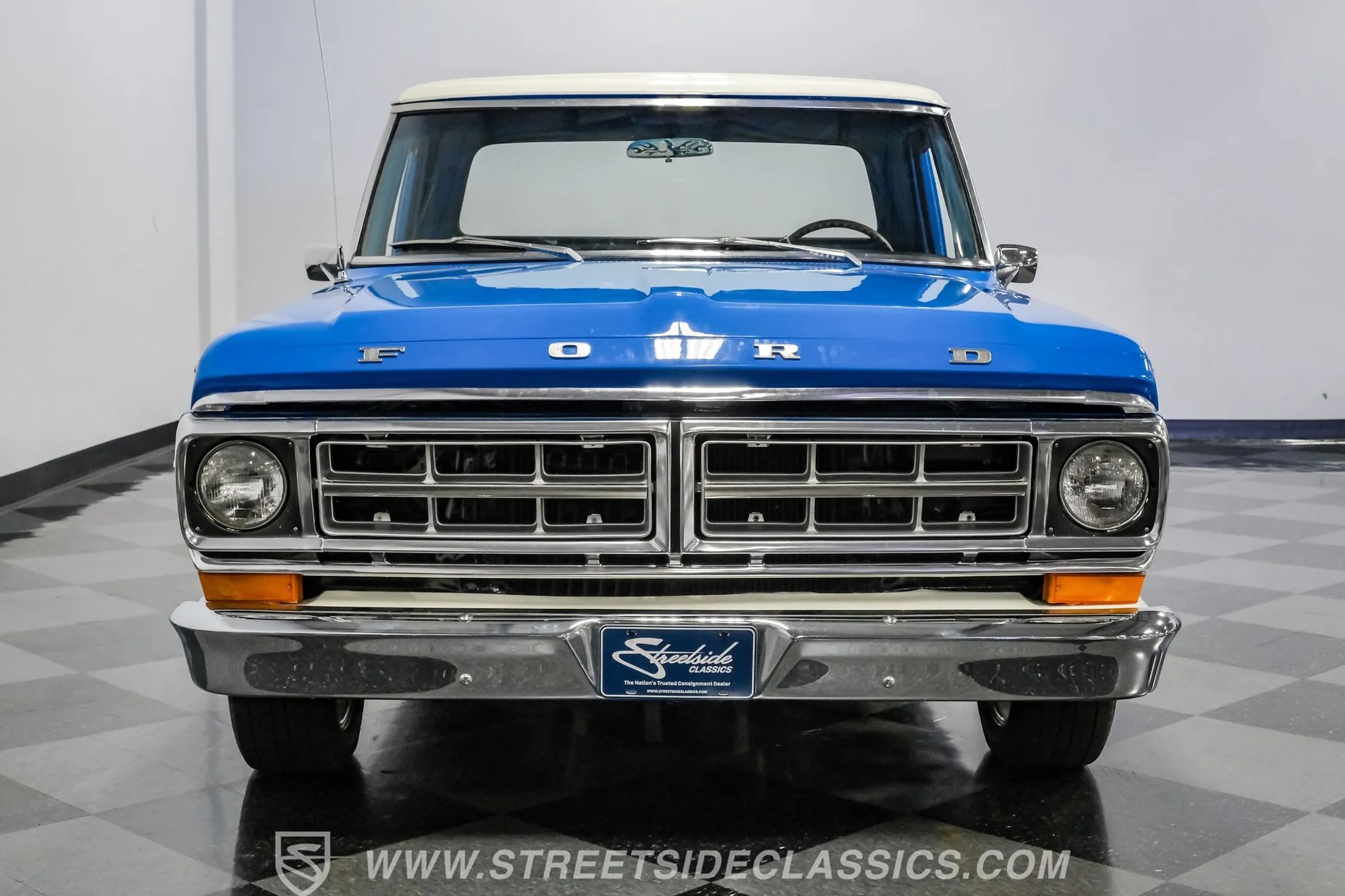 1972 Ford F-100 Ranger XLT Tribute
