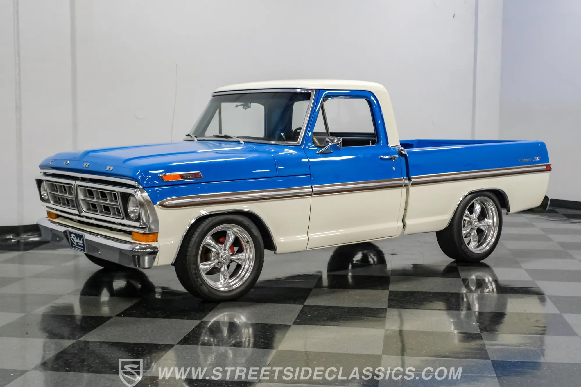 1972 Ford F-100 Ranger XLT Tribute - 4