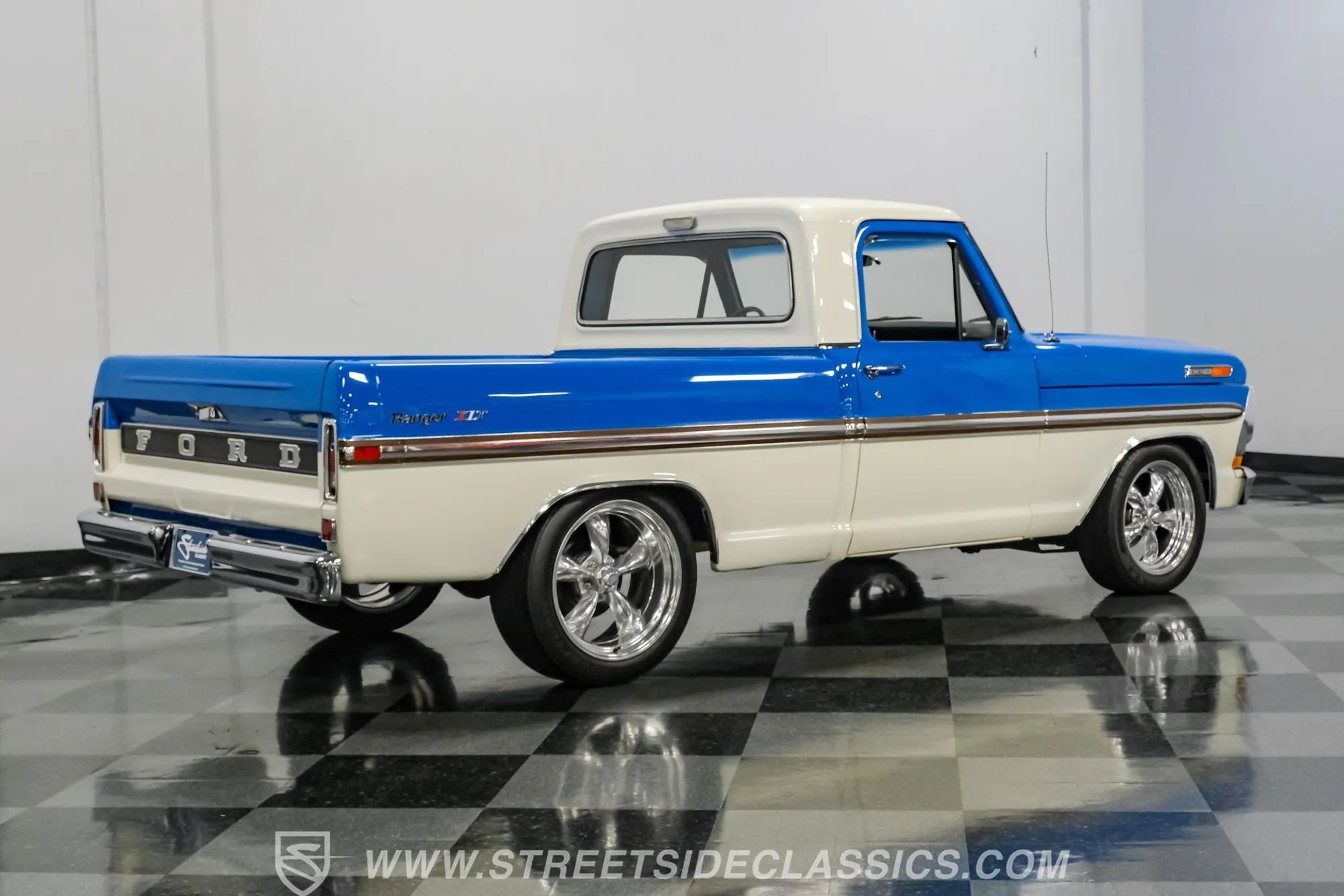 1972 Ford F-100 Ranger XLT Tribute
