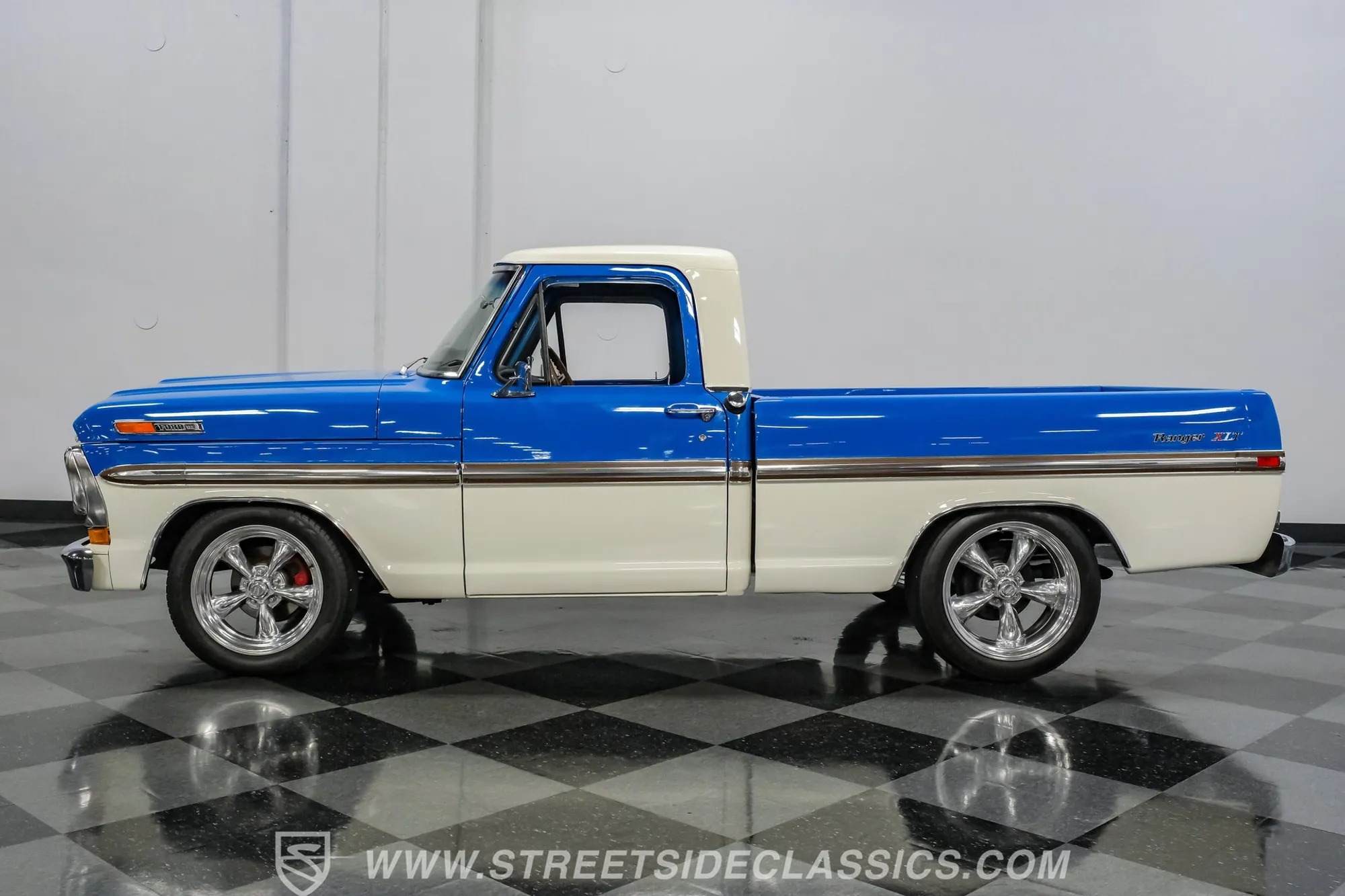 1972 Ford F-100 Ranger XLT Tribute - 3