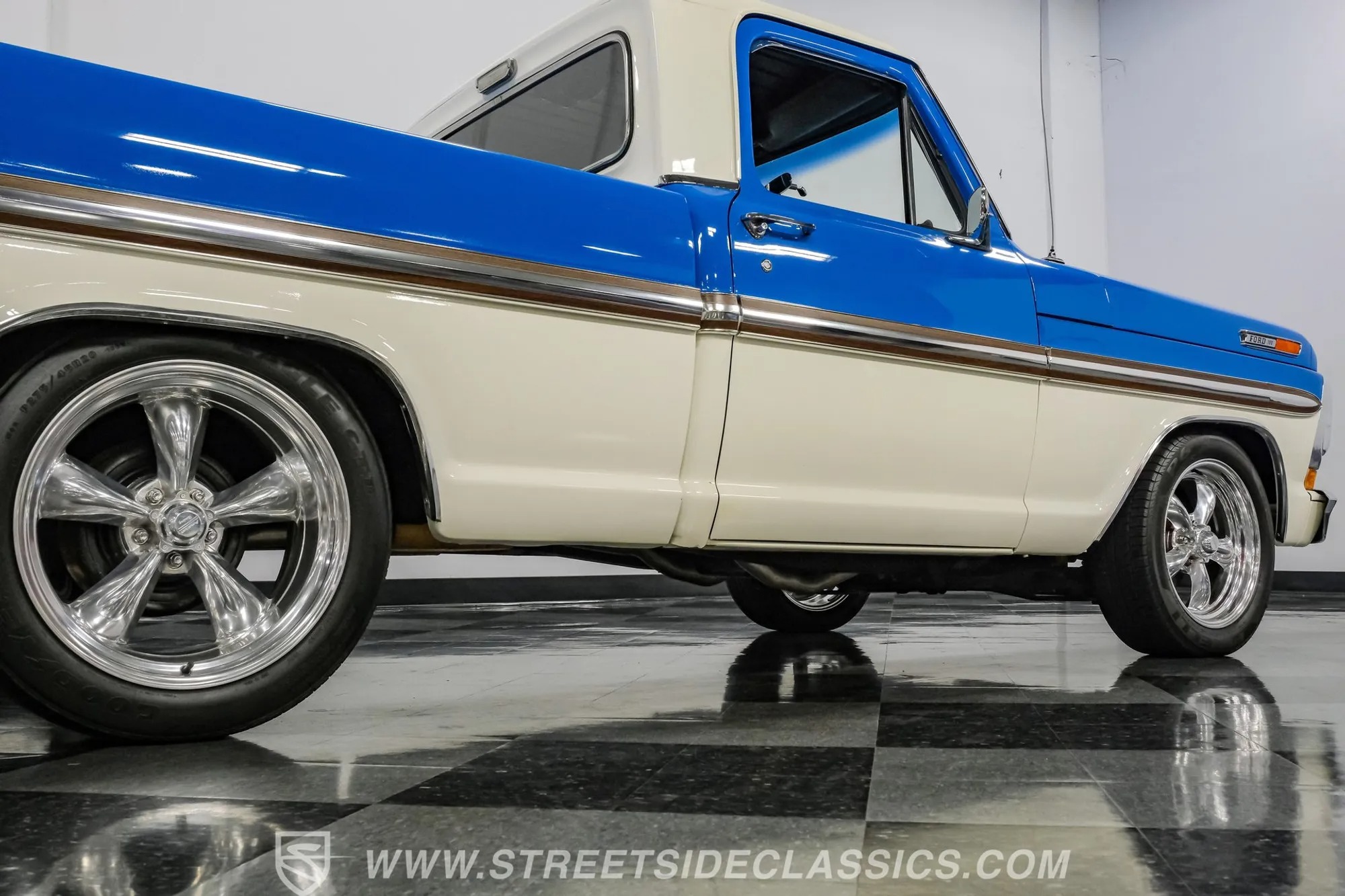 1972 Ford F-100 Ranger XLT Tribute