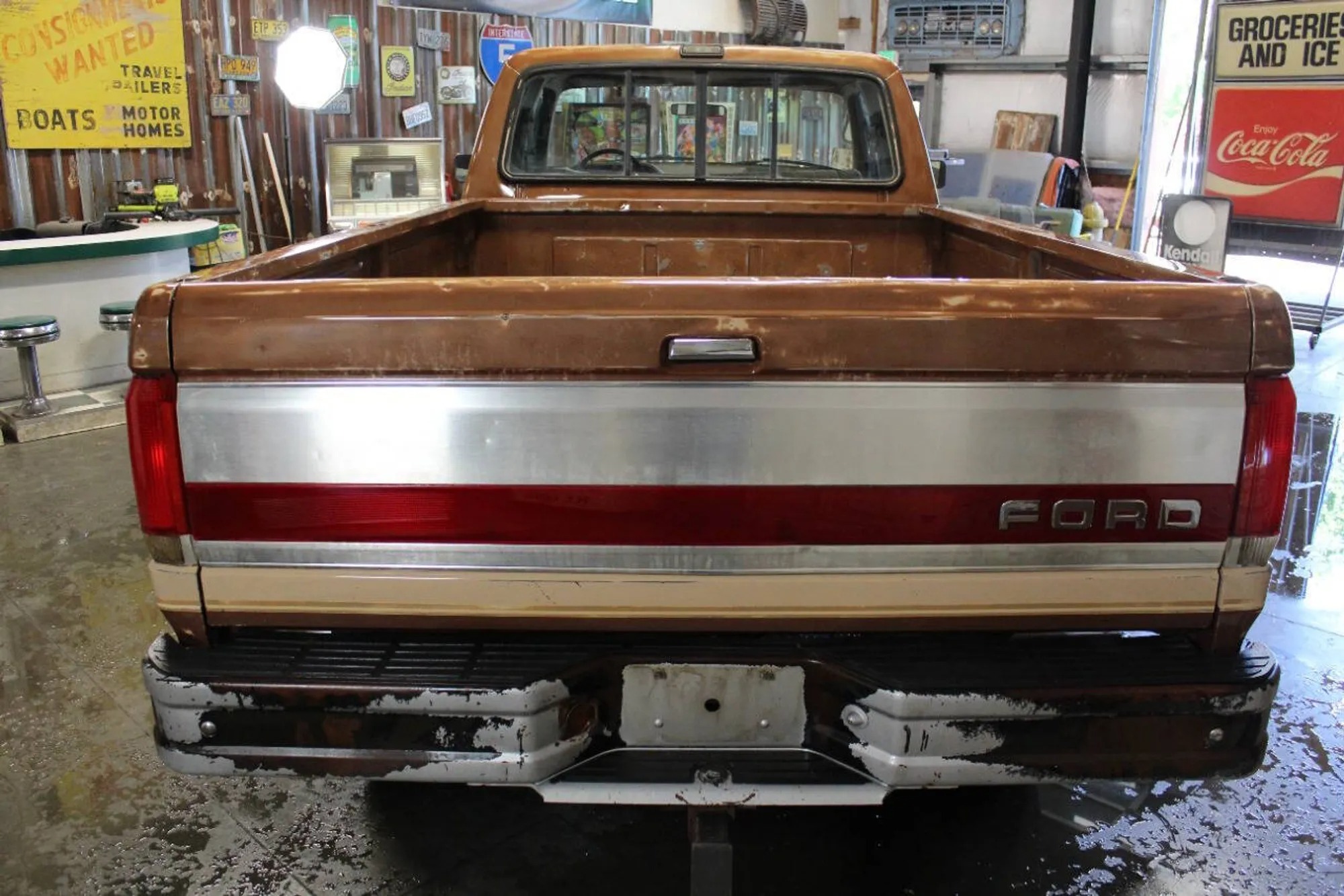 1990 Ford F-250 XLT Lariat