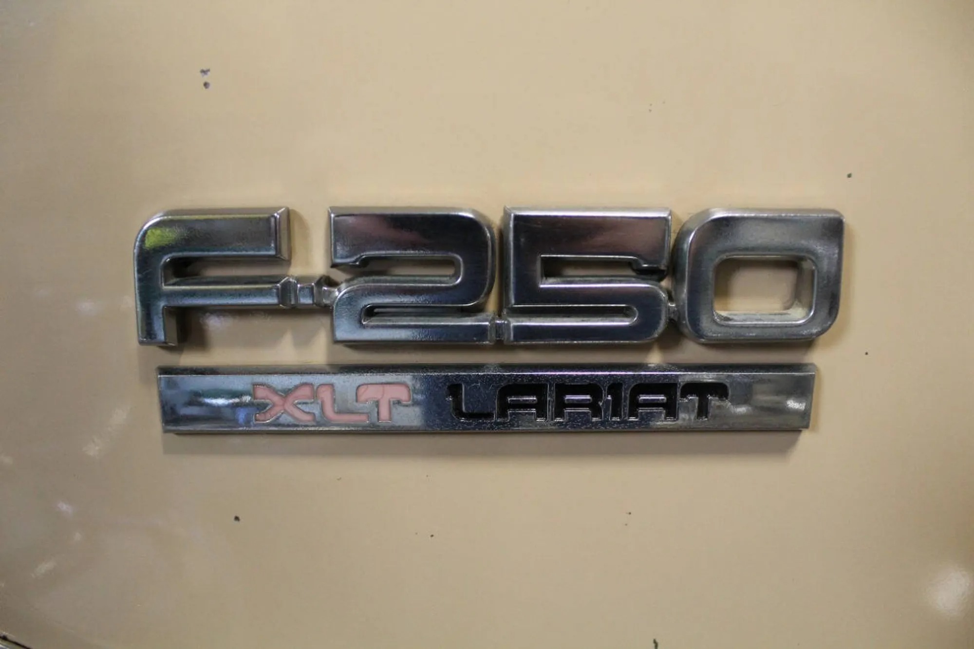 1990 Ford F-250 XLT Lariat