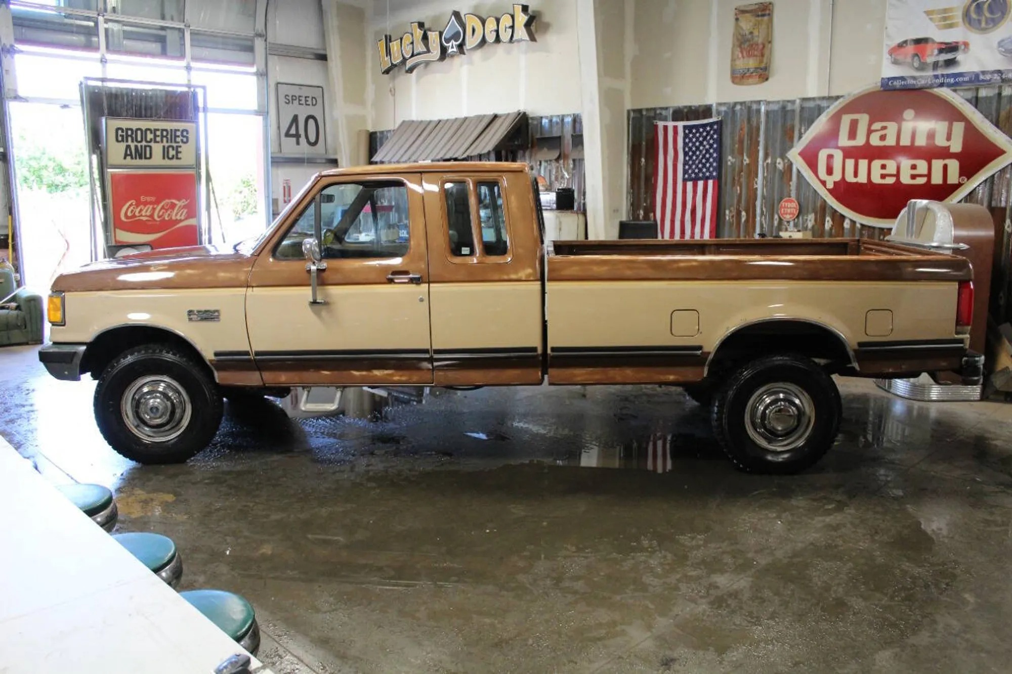 1990 Ford F-250 XLT Lariat - 3