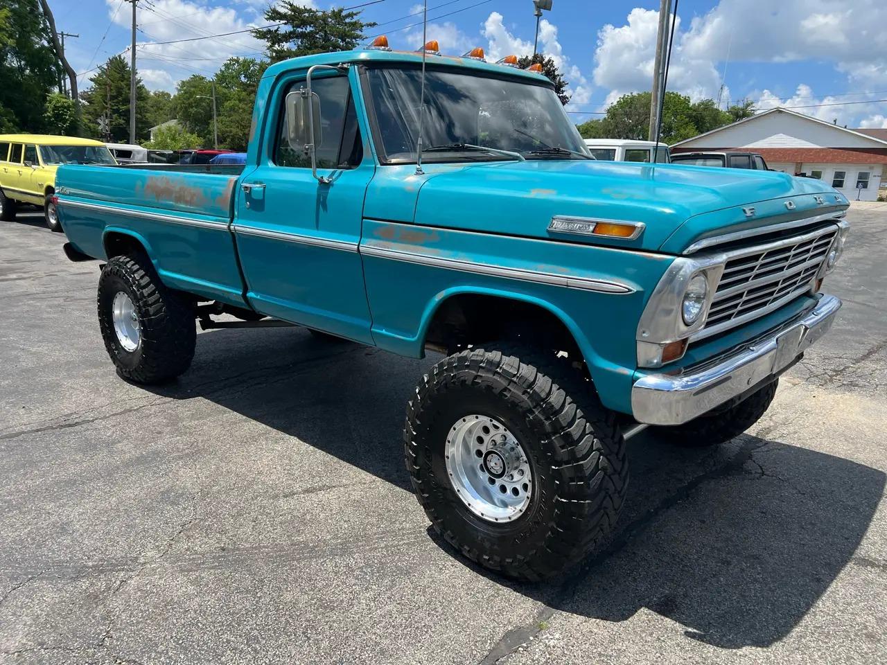 1970 Ford F-250 Regular Cab - 3