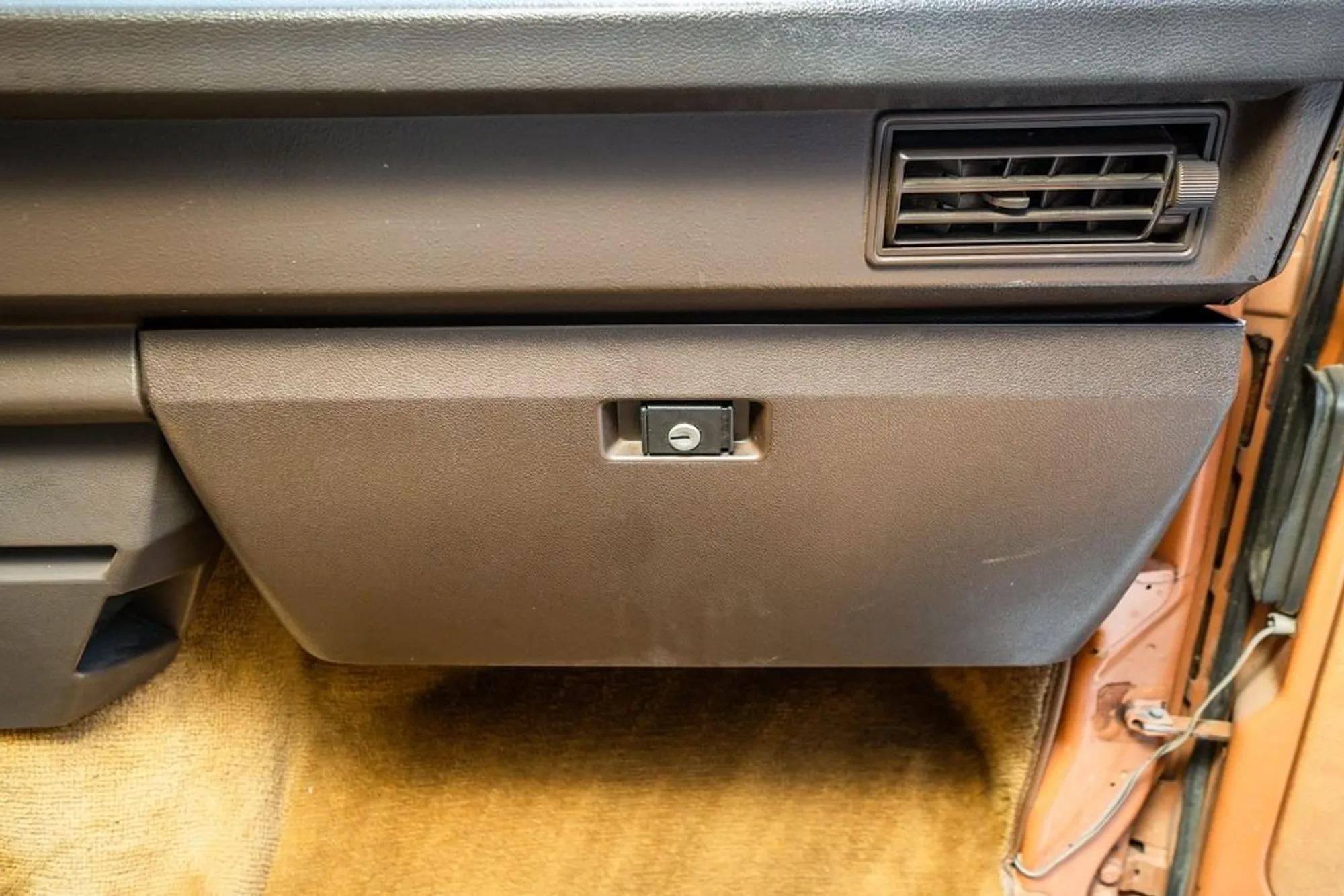 1981 Volkswagen Vanagon Westfalia Camper