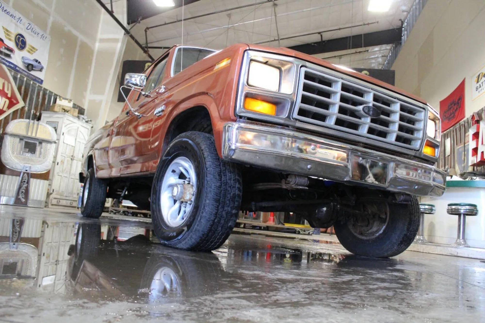 1984 Ford F-250 XL