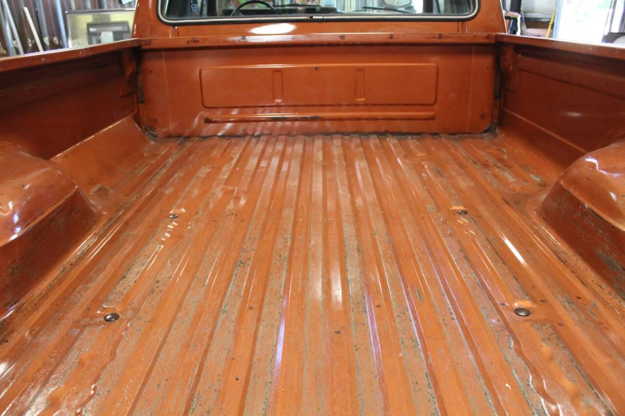 1984 Ford F-250 XL