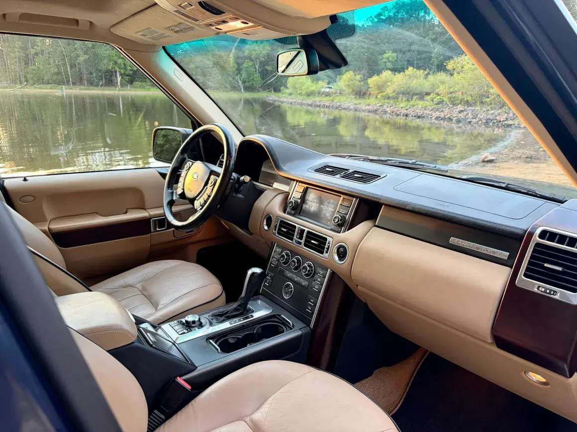 2011 Land Rover Range Rover HSE