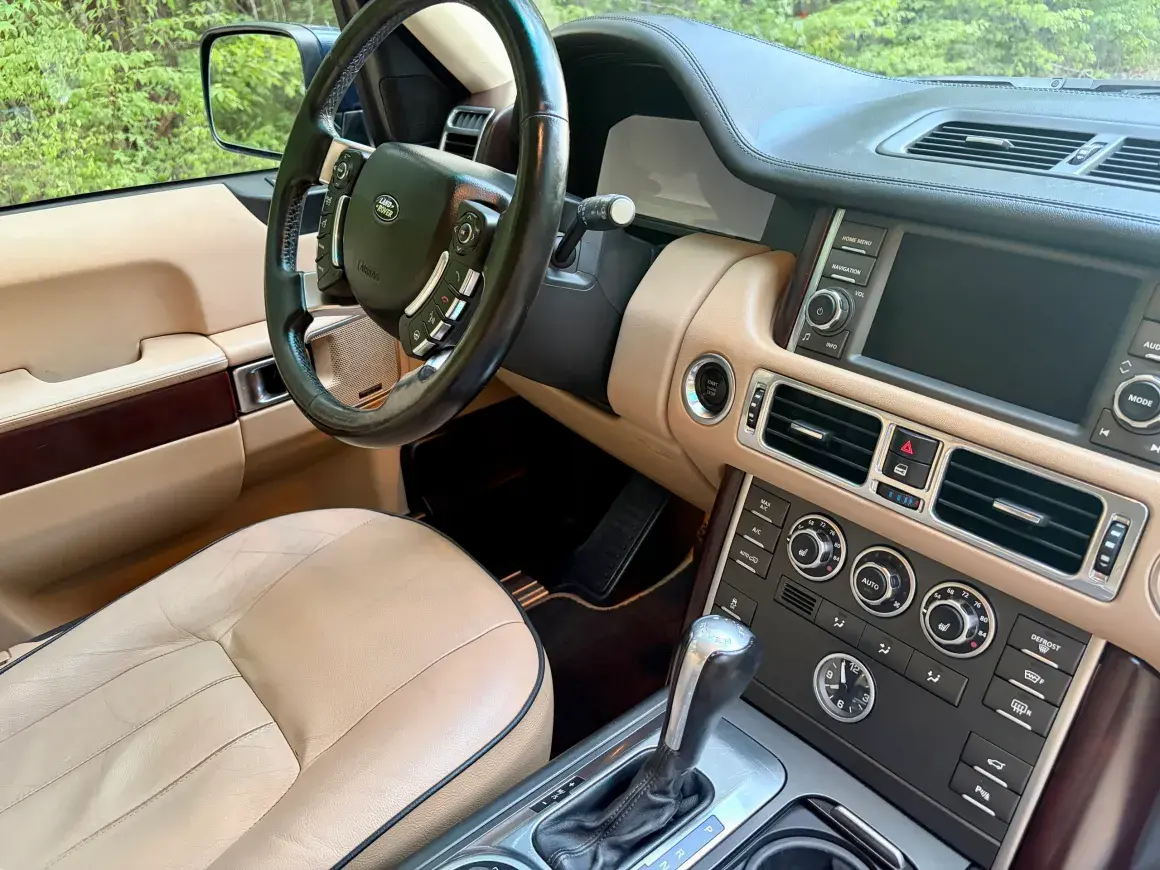 2011 Land Rover Range Rover HSE