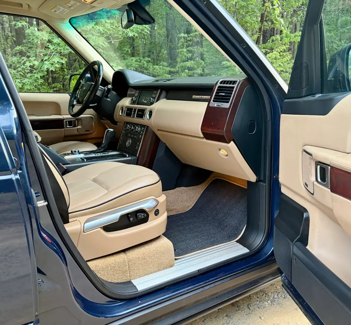 2011 Land Rover Range Rover HSE - 5