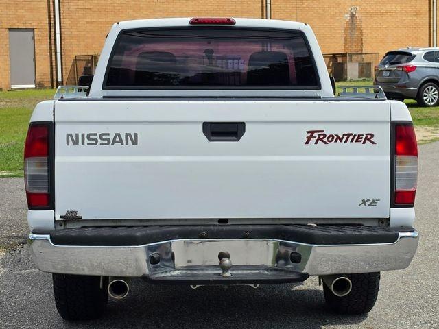 1999 Nissan Frontier XE