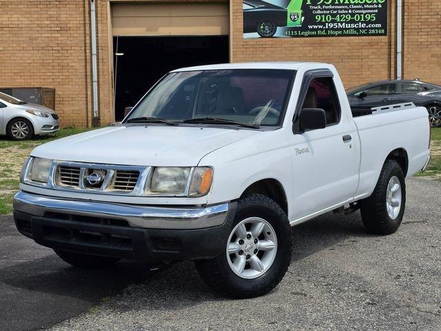 1999 Nissan Frontier XE
