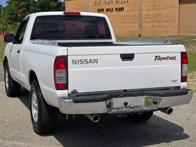 1999 Nissan Frontier XE