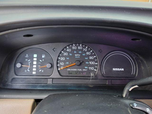 1999 Nissan Frontier XE