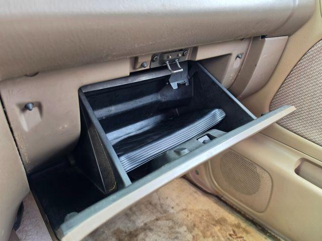 1999 Nissan Frontier XE