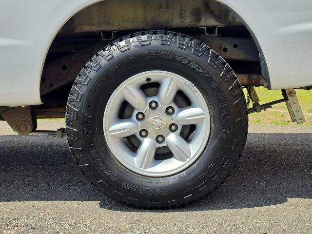 1999 Nissan Frontier XE