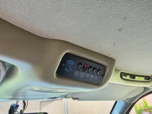 2004 Chevrolet Express G1500 Explorer Limited SE
