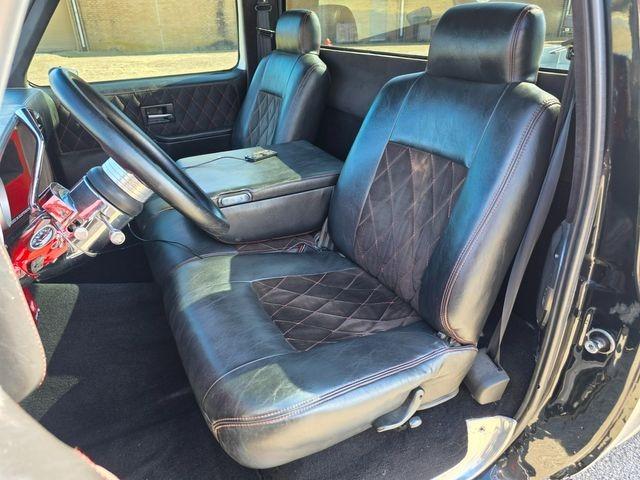 Custom 1979 Chevrolet C10 SWB