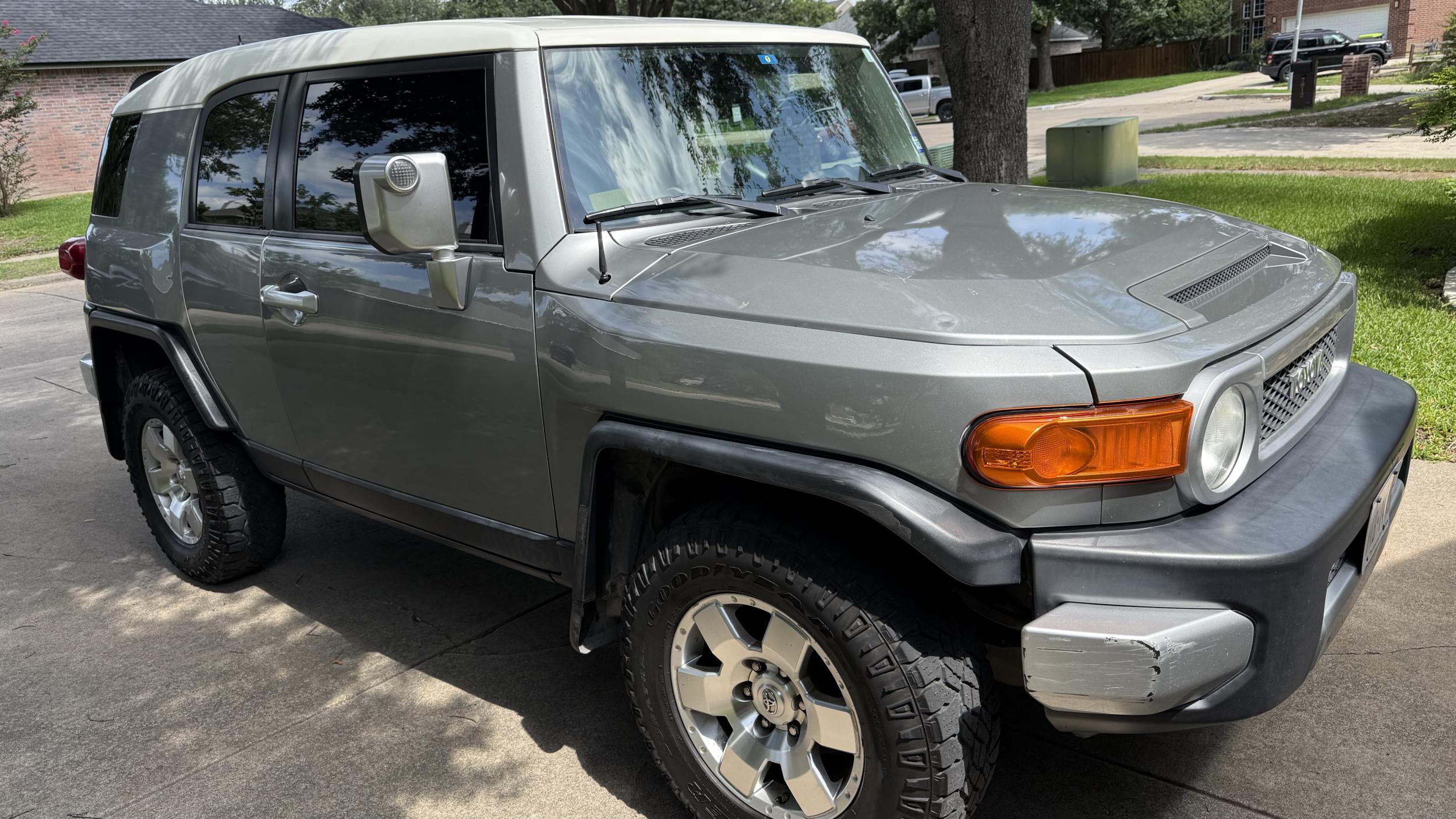 2009 Toyota FJ Cruiser - 3