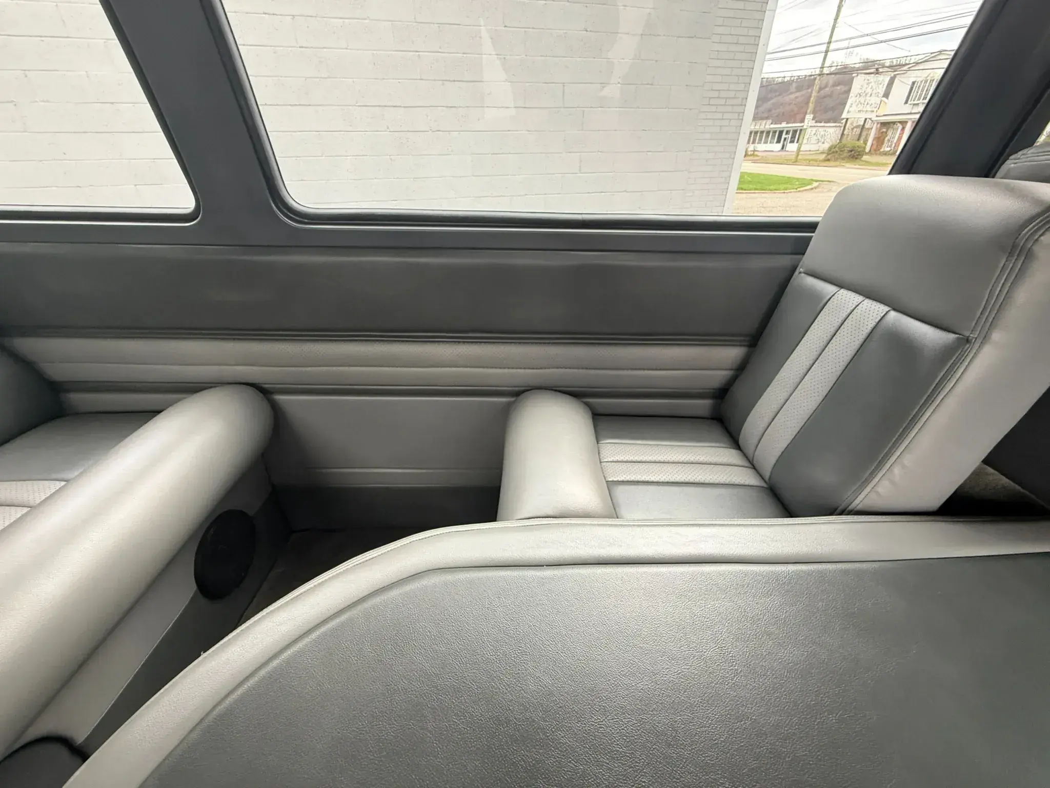 1974 Volkswagen Type II Custom Bus