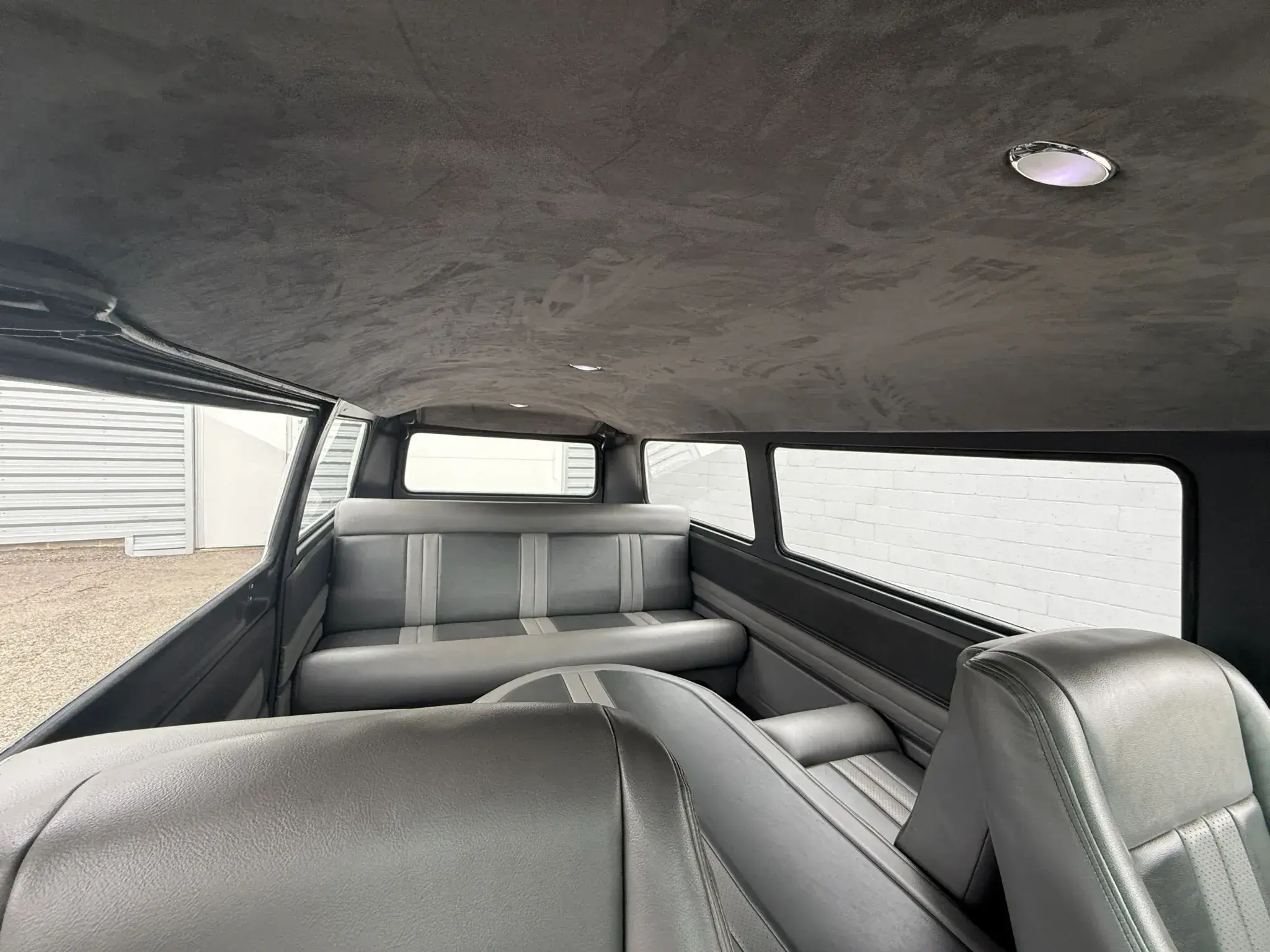 1974 Volkswagen Type II Custom Bus