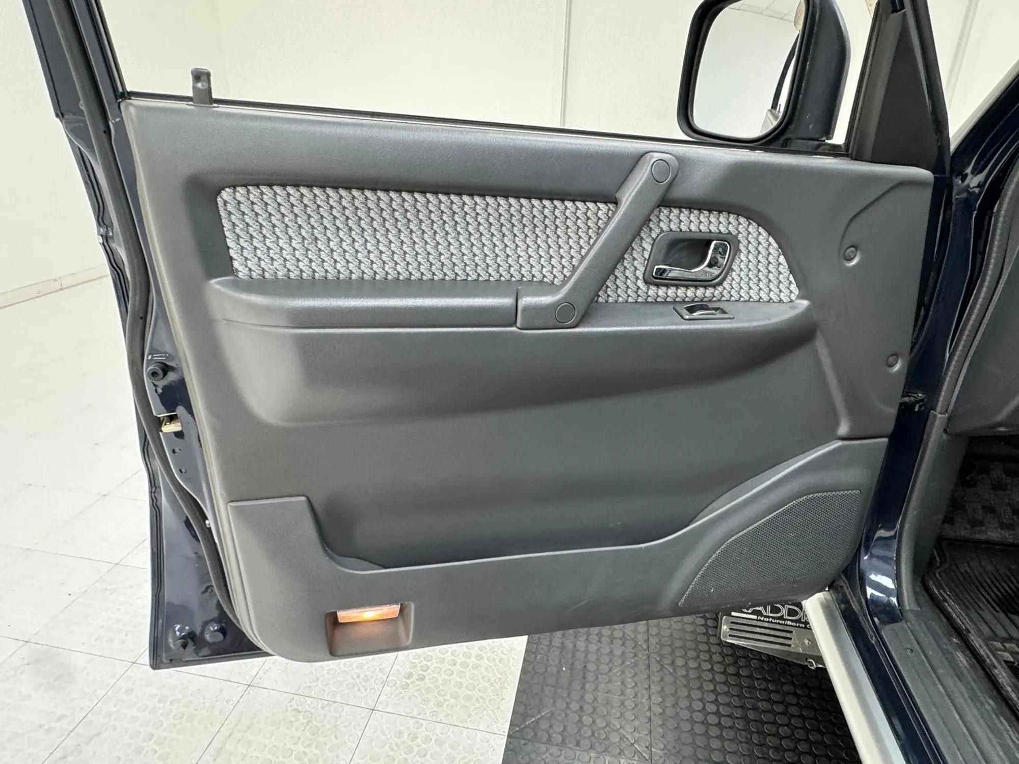 1995 Mitsubishi Pajero 2.8 XR-II