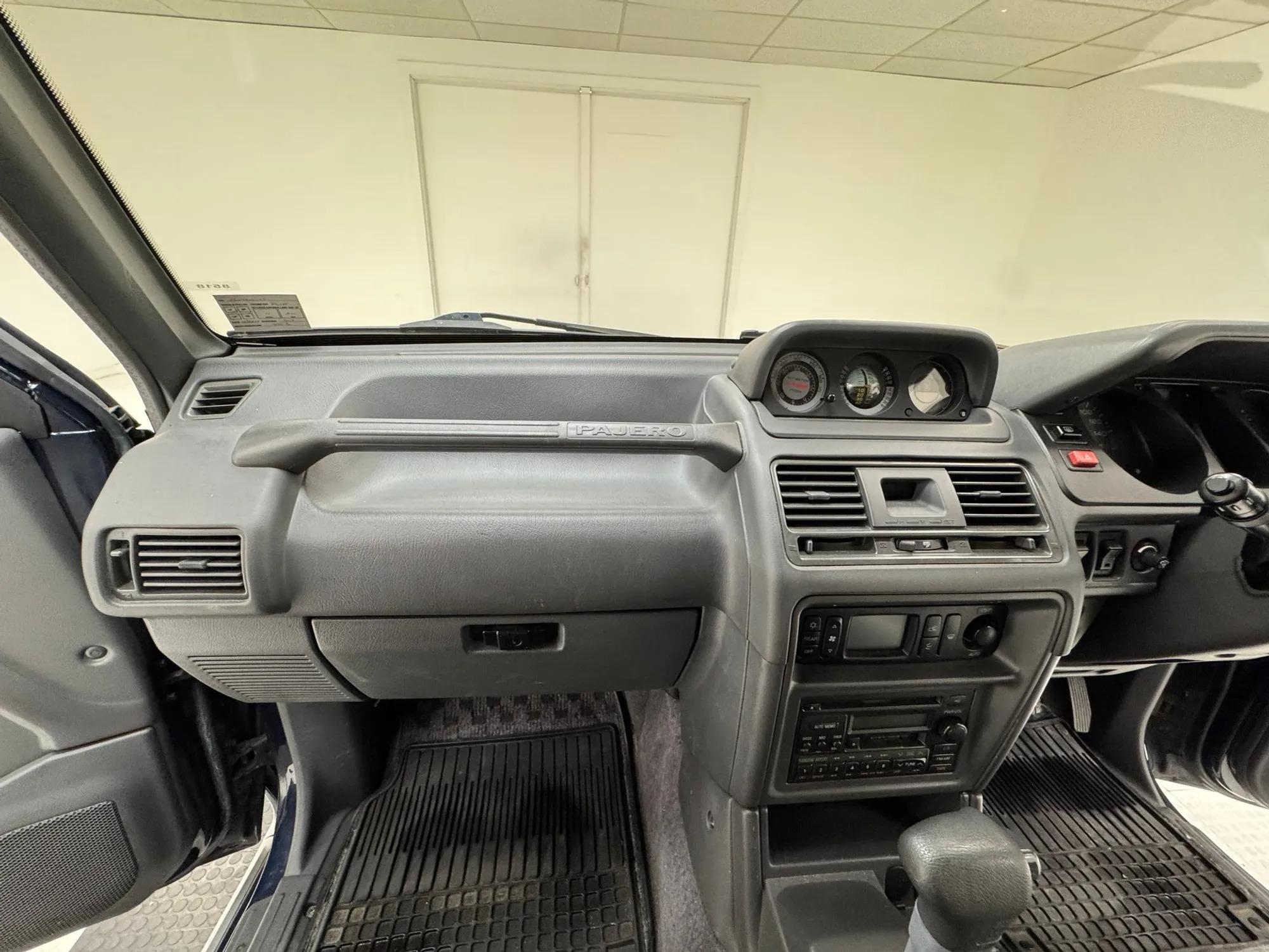 1995 Mitsubishi Pajero 2.8 XR-II