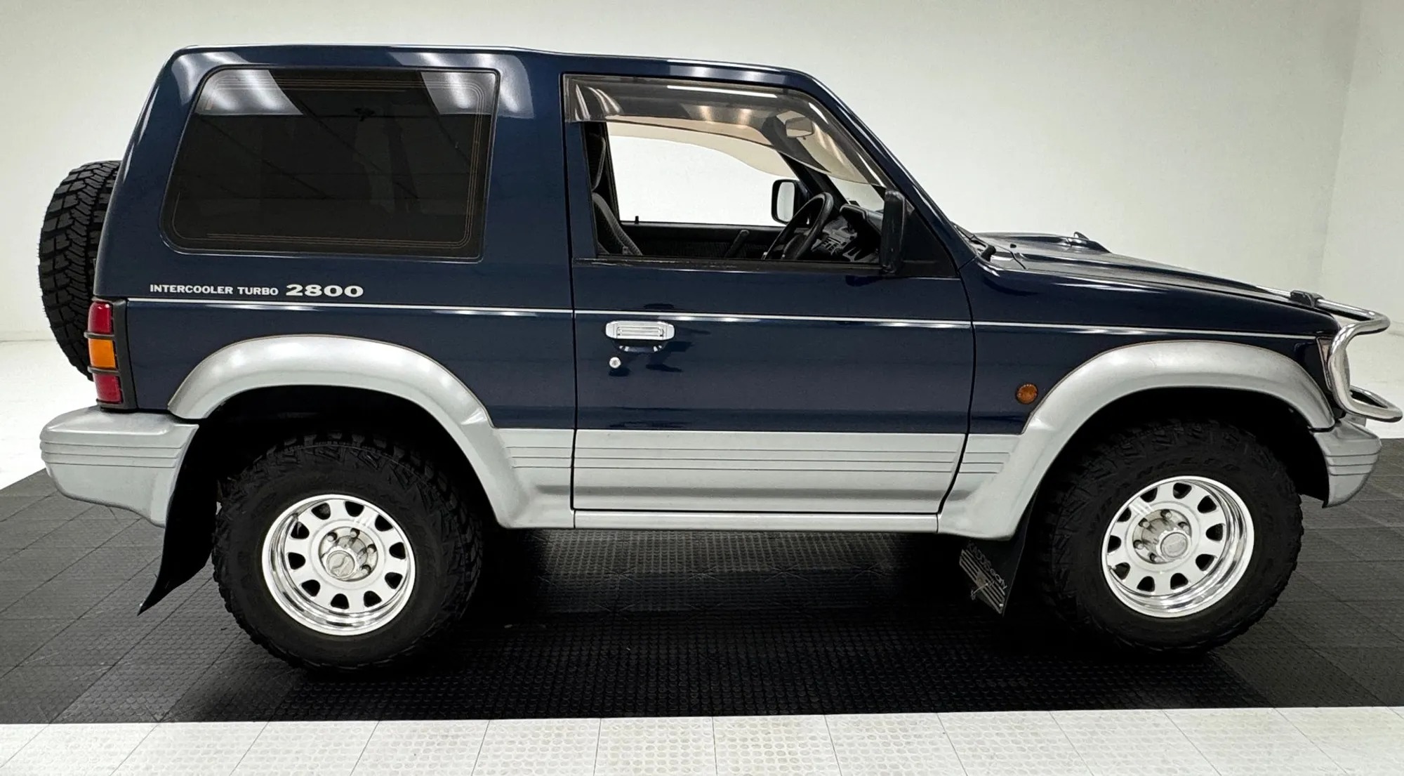 1995 Mitsubishi Pajero 2.8 XR-II - 5
