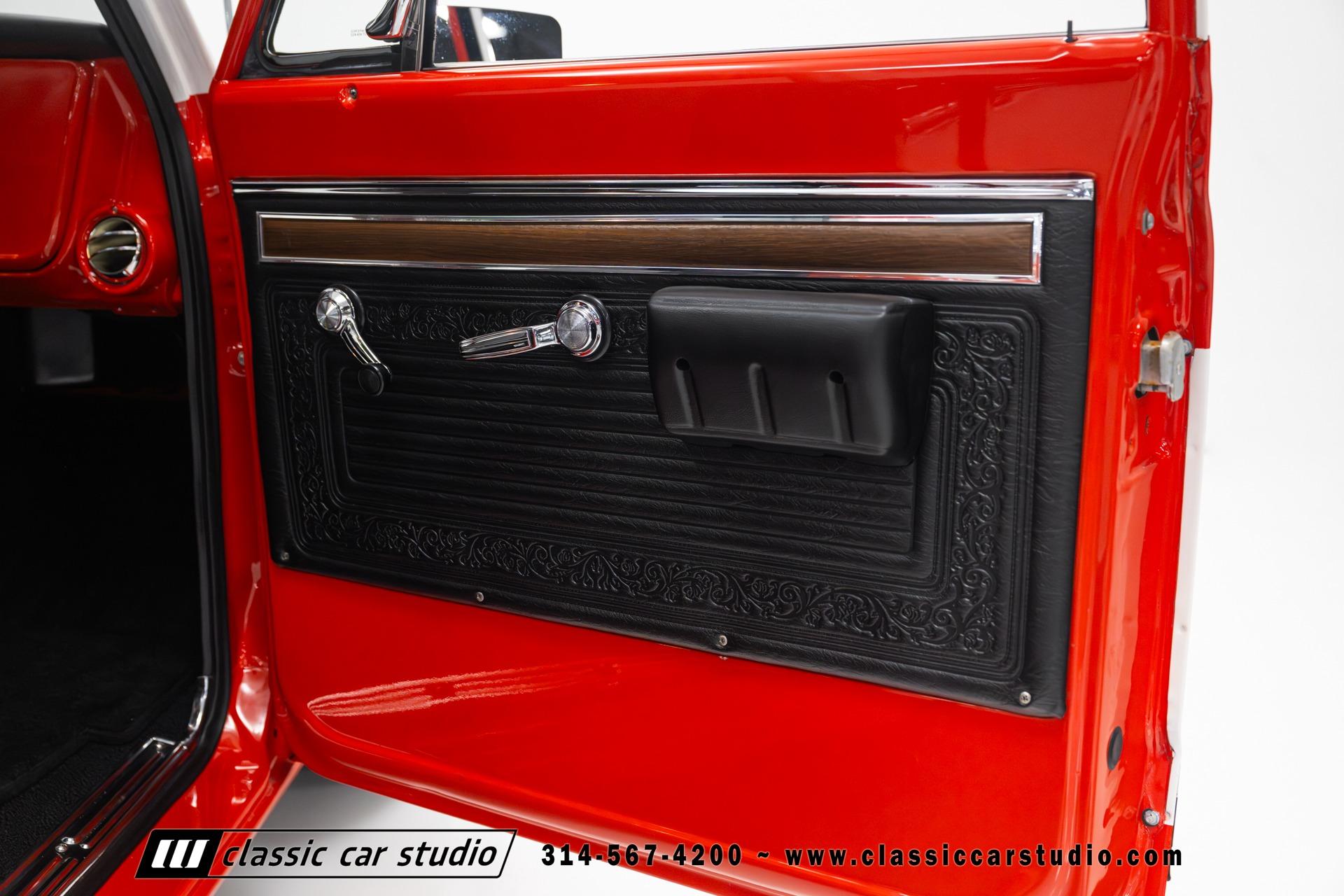 Frame-Off Restored 1971 Chevrolet C10 Cheyenne