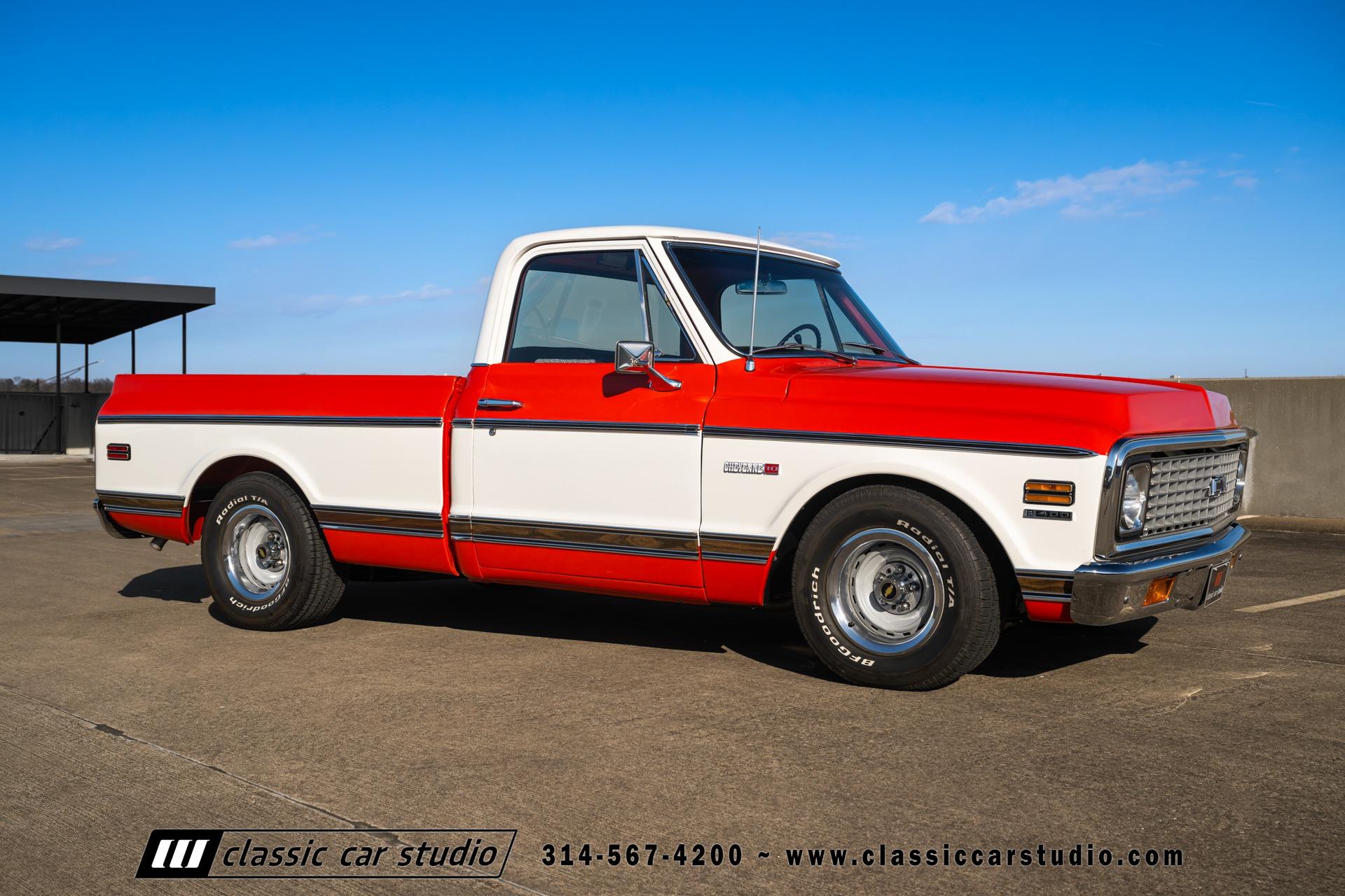 Frame-Off Restored 1971 Chevrolet C10 Cheyenne