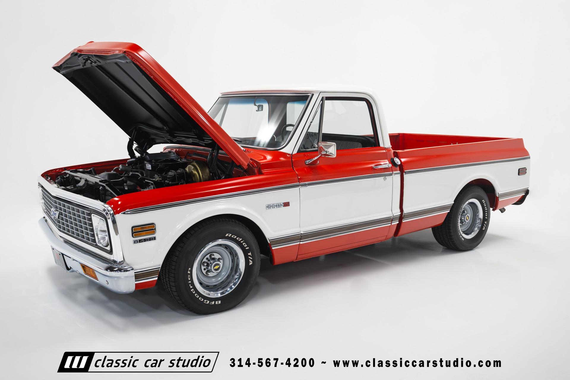 Frame-Off Restored 1971 Chevrolet C10 Cheyenne
