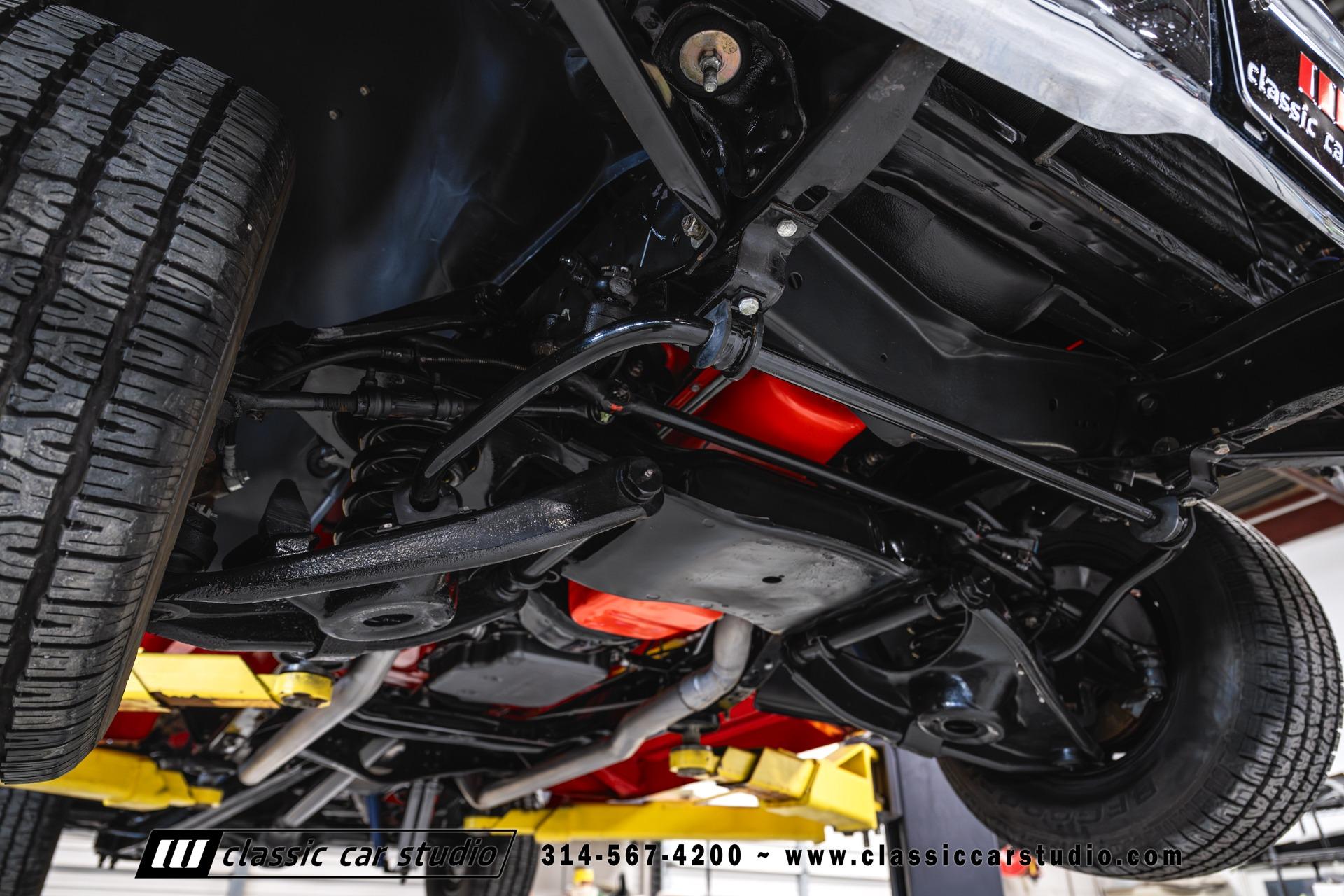 Frame-Off Restored 1971 Chevrolet C10 Cheyenne