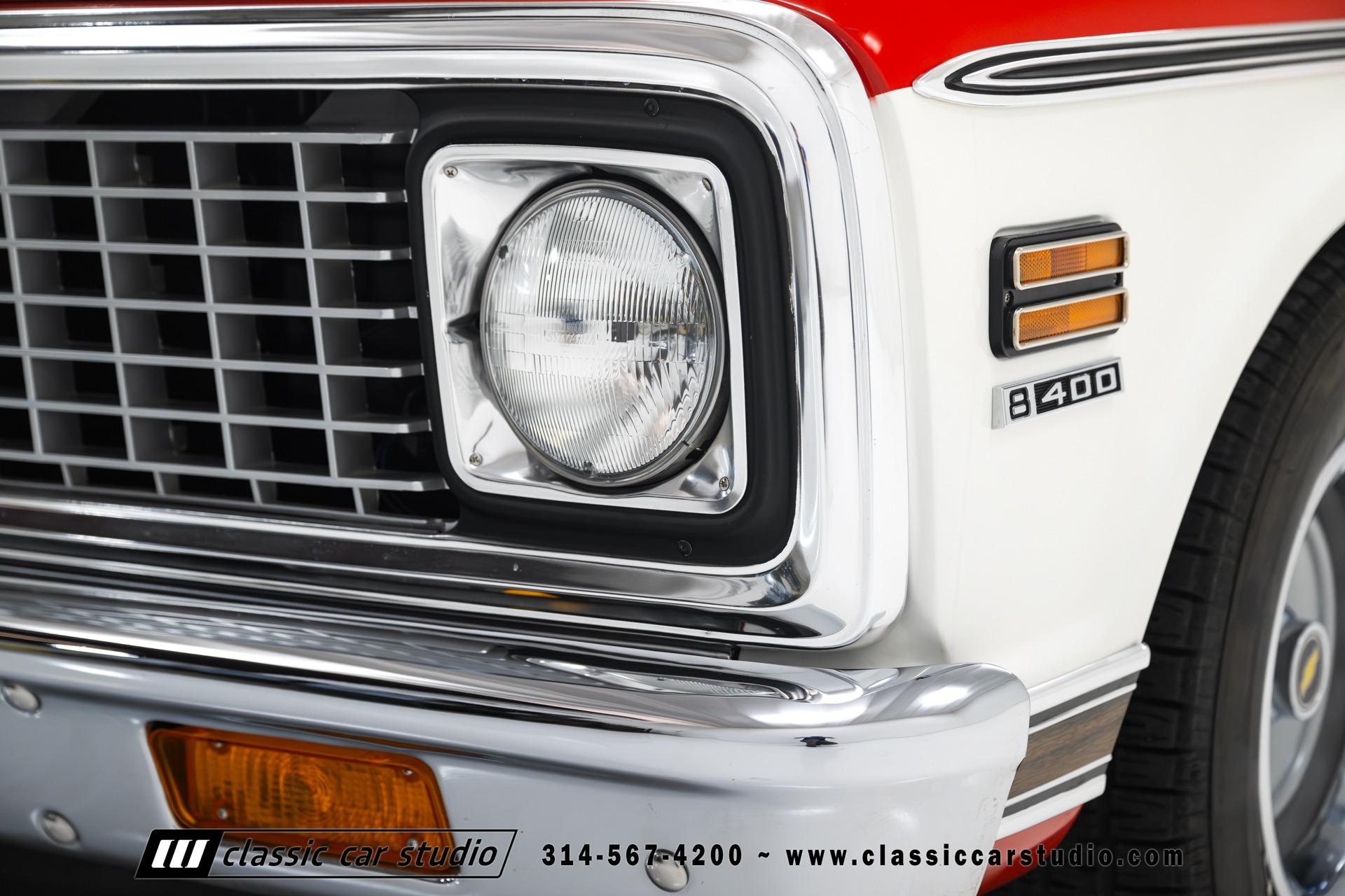 Frame-Off Restored 1971 Chevrolet C10 Cheyenne