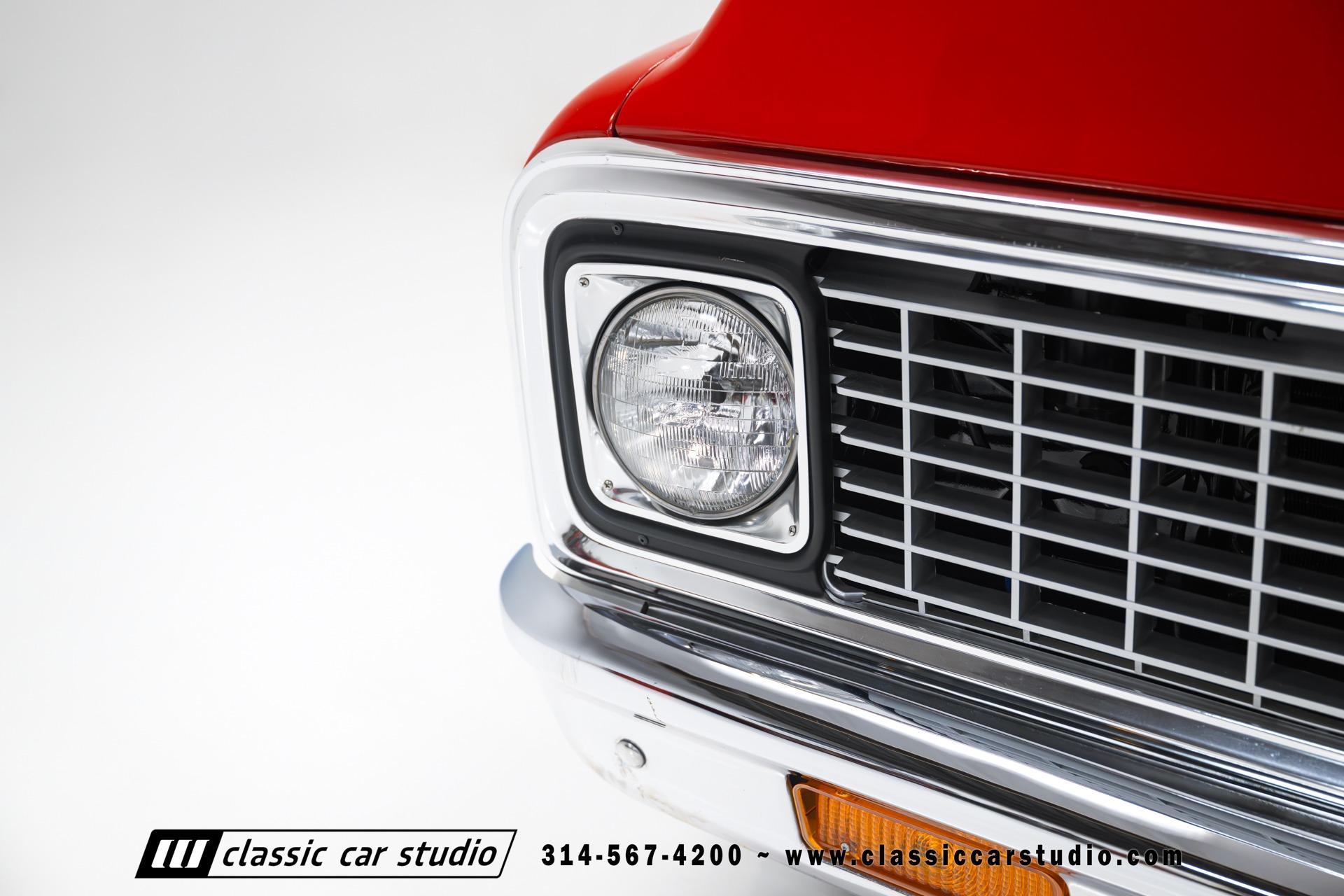 Frame-Off Restored 1971 Chevrolet C10 Cheyenne