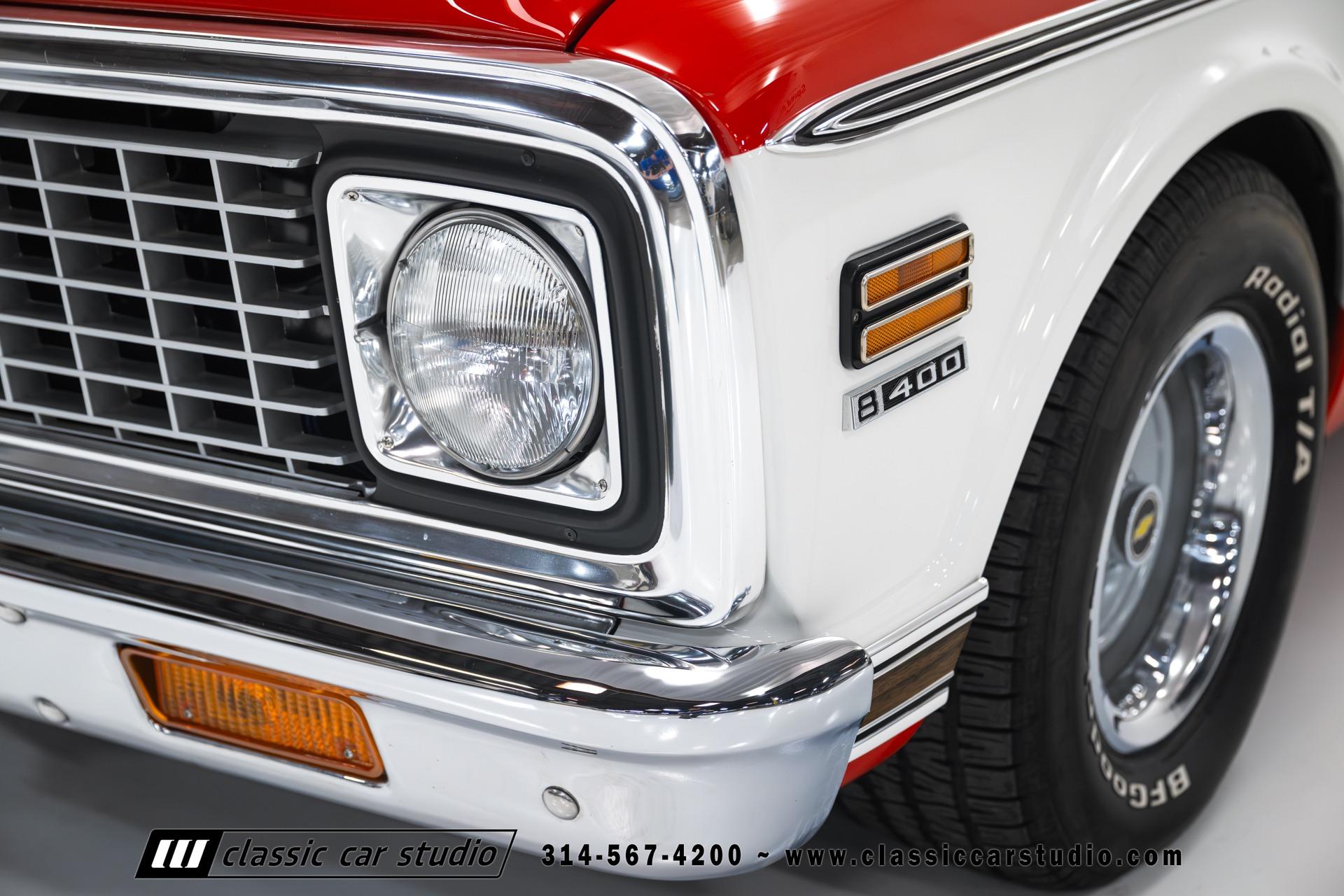 Frame-Off Restored 1971 Chevrolet C10 Cheyenne