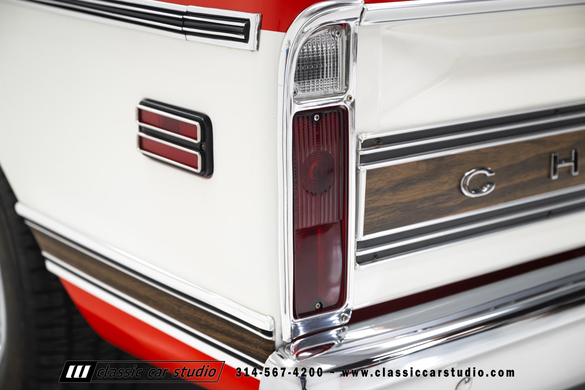 Frame-Off Restored 1971 Chevrolet C10 Cheyenne