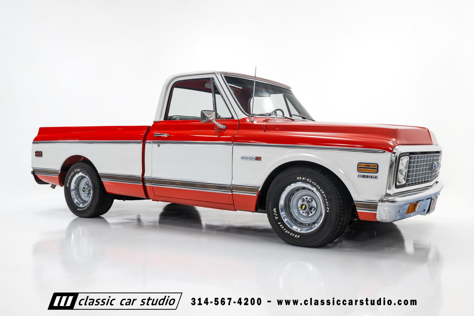 Frame-Off Restored 1971 Chevrolet C10 Cheyenne