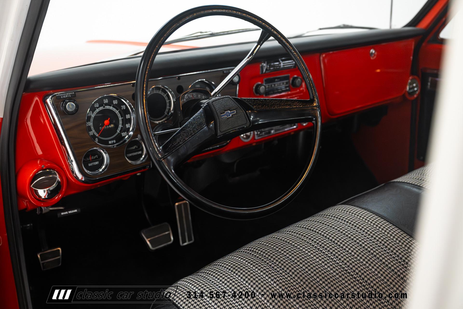 Frame-Off Restored 1971 Chevrolet C10 Cheyenne