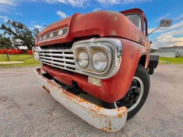 Custom LS-Swapped 1959 Ford F-500