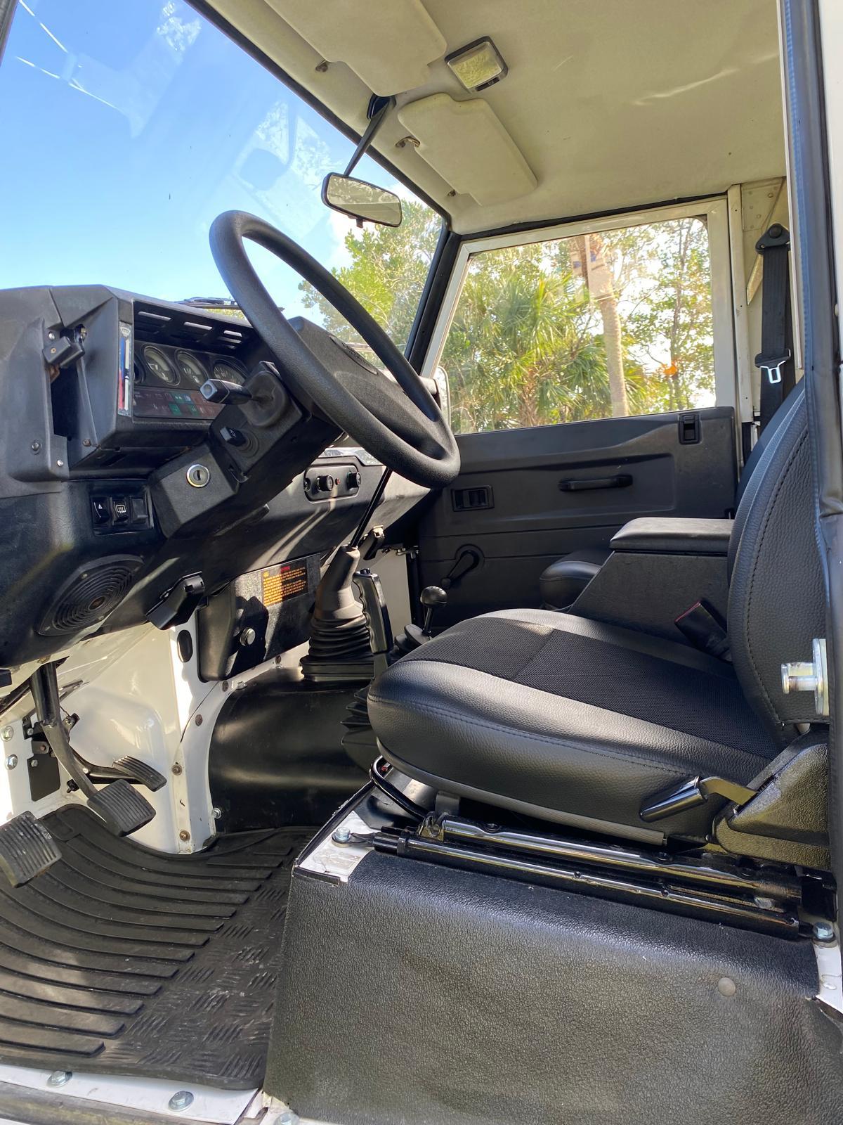 1995 Land Rover Defender 90
