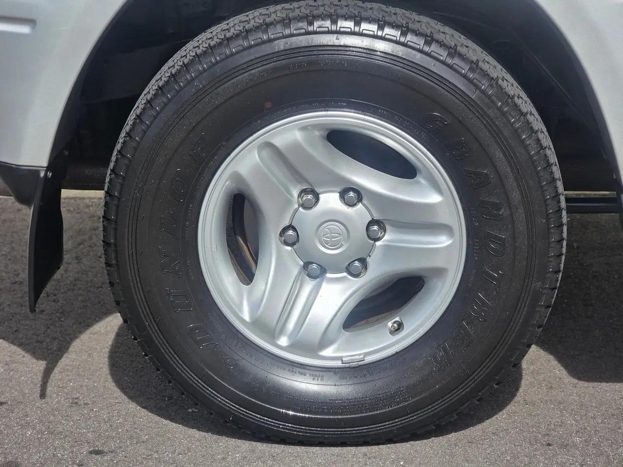 2001 Toyota Land Cruiser Prado J90 RZ