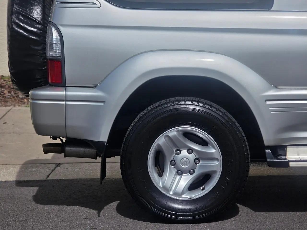 2001 Toyota Land Cruiser Prado J90 RZ