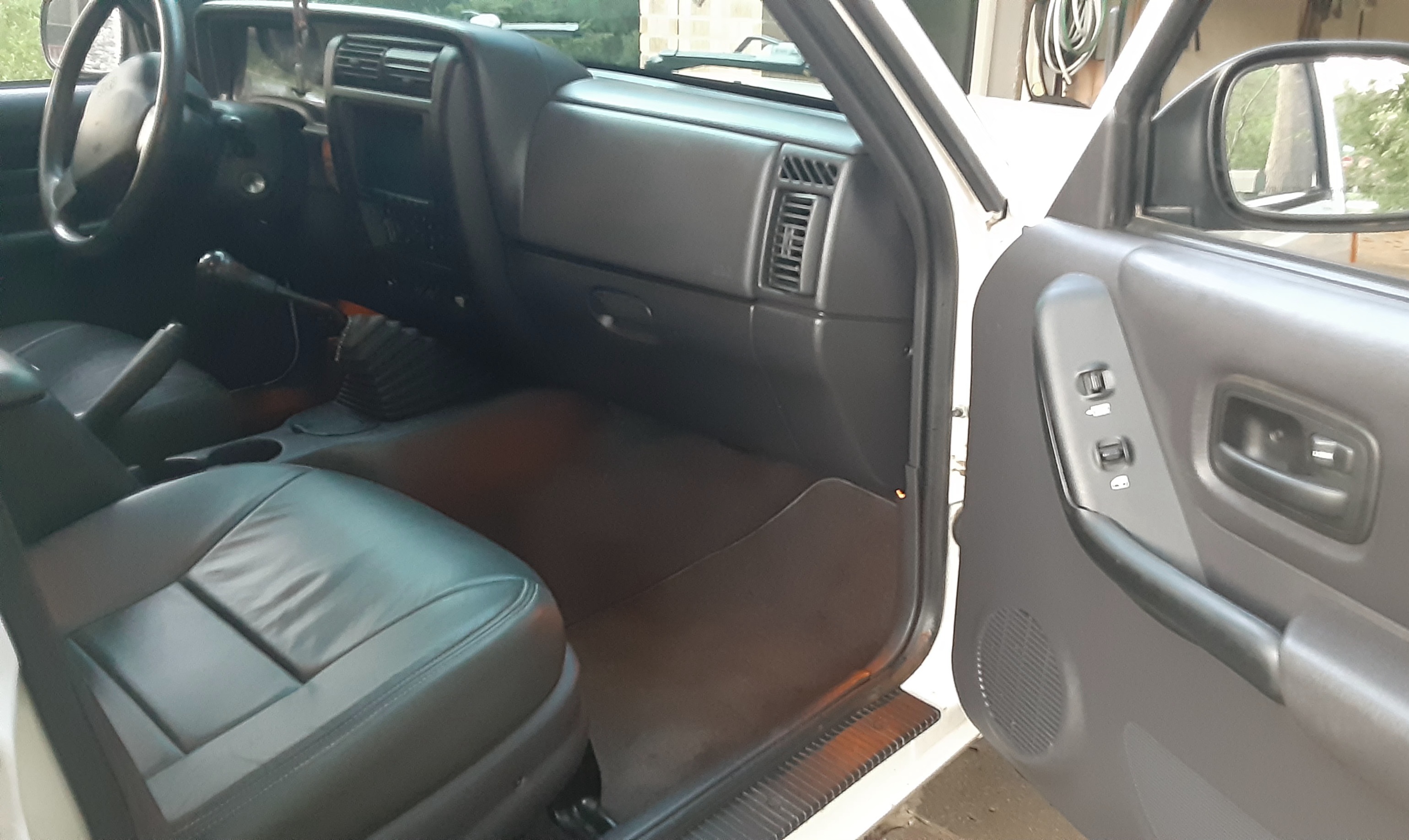 2001 Jeep Cherokee Sport