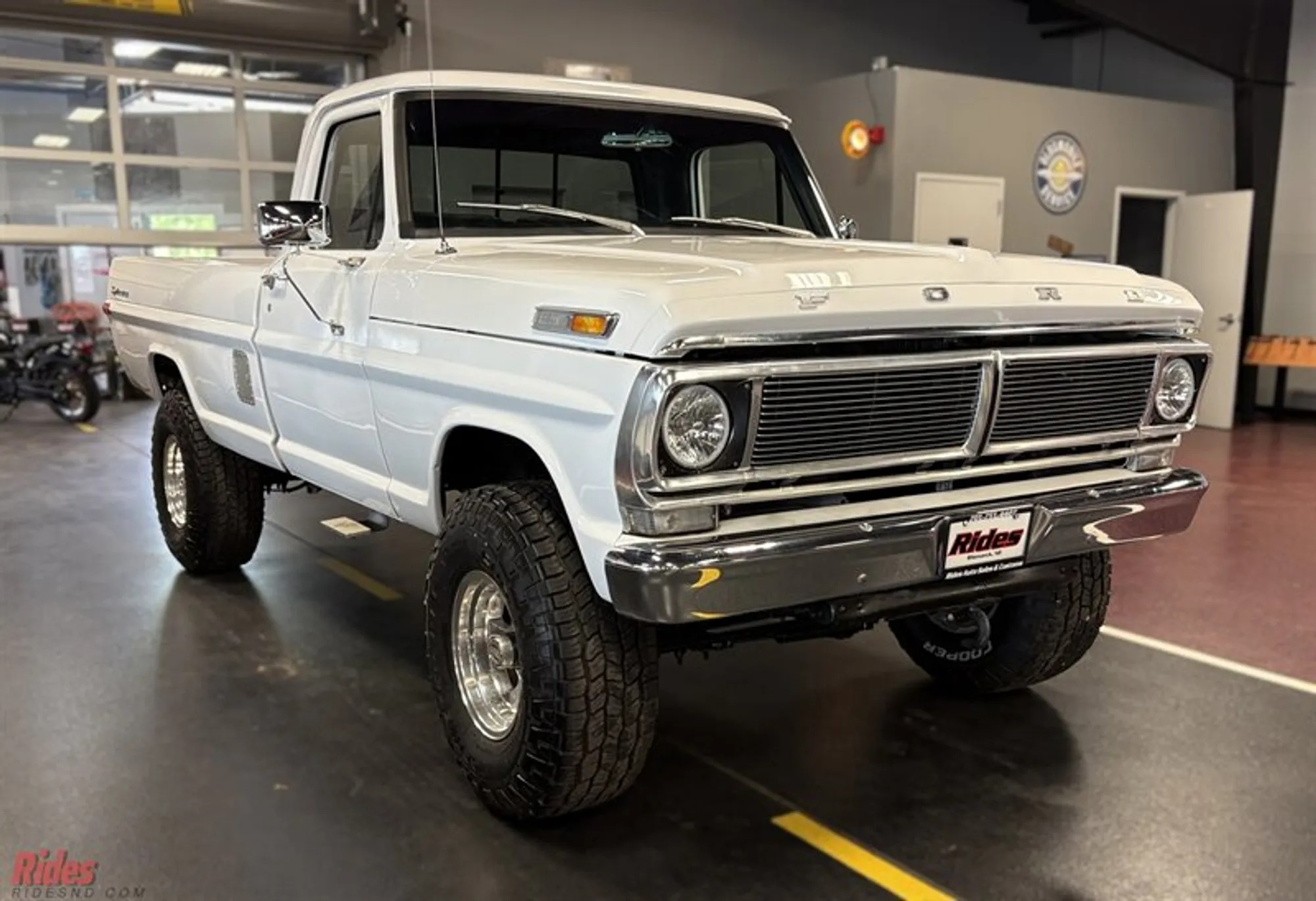 1971 Ford F-250 Highboy - 2